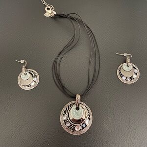 Elegant Silver and Black Jewelry Set